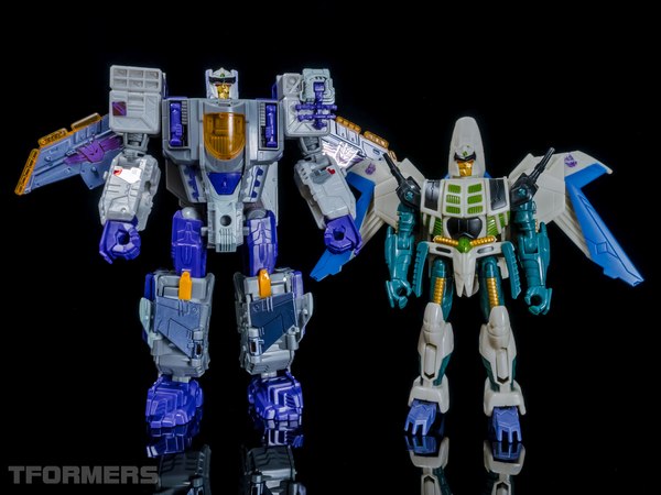 TFormers Titans Return Gallery   Siege On Cybertron Thunderwing Titan Master 17 (17 of 30)